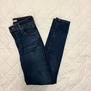 High Rise Super Skinny Levi’s Jeans